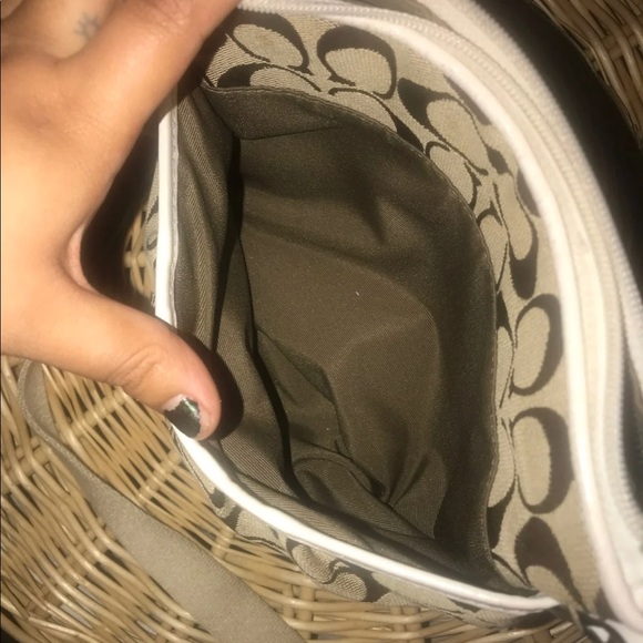 Coach crossbody - Picture 4 of 4